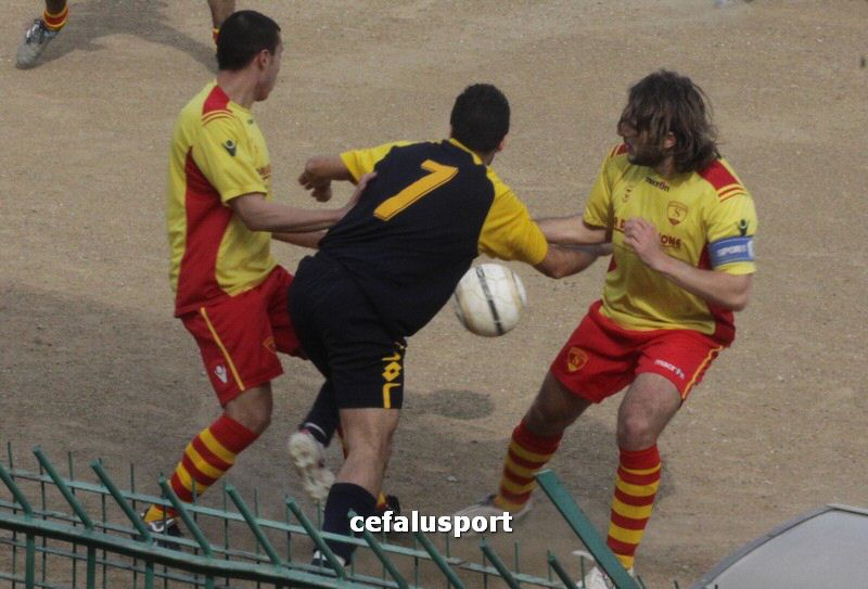 130325 sinagra 027y_tn.jpg